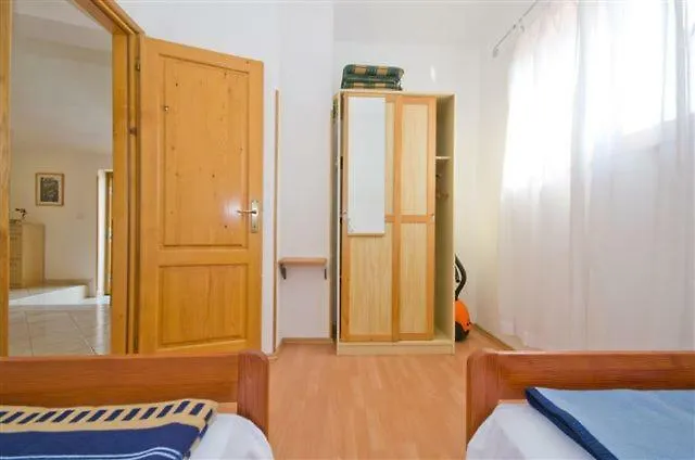 Apartament Villa Marianne Vinkuran
